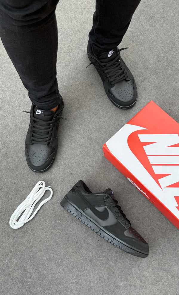 Dunk Low pro Luxo Black